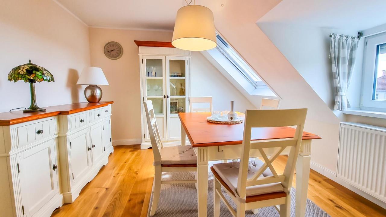 Luxurioeses Apartment Mit Parkplatz - Klimaanlage - Nahe Klinikum Coburg Esterno foto