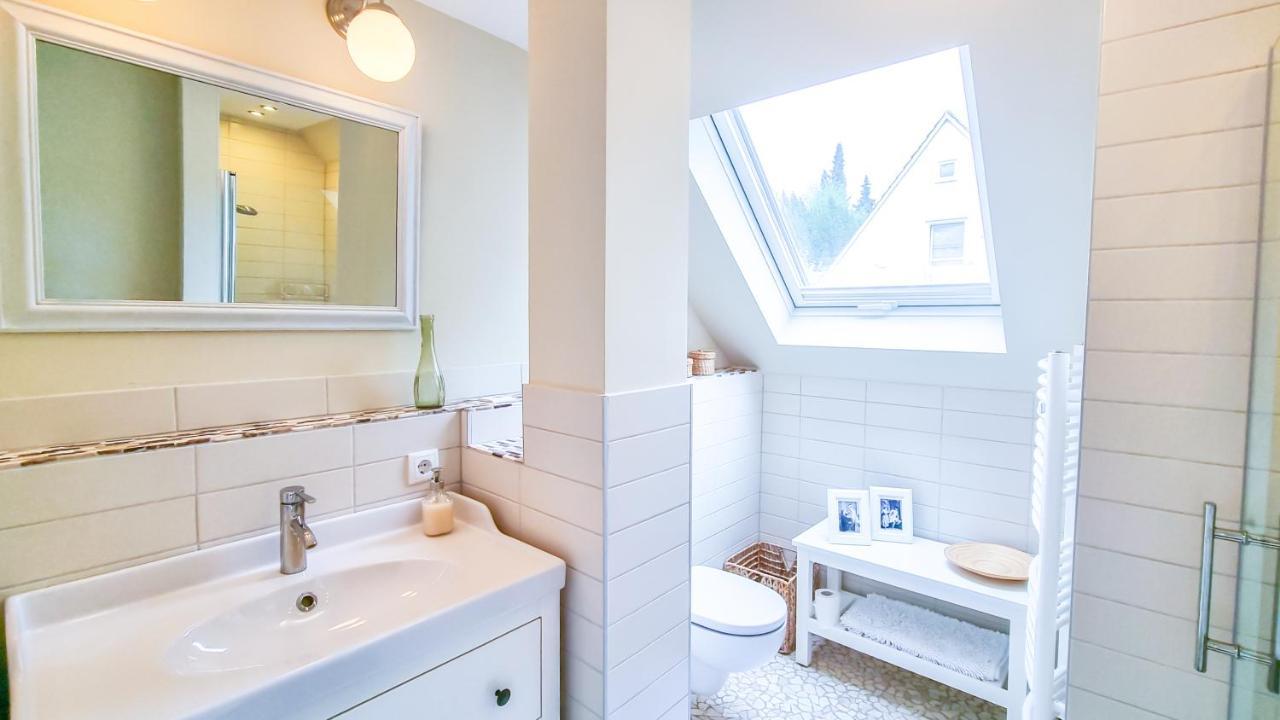 Luxurioeses Apartment Mit Parkplatz - Klimaanlage - Nahe Klinikum Coburg Esterno foto